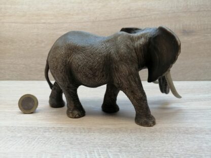 Schleich - 14656 Afrikanischer Elefantenbulle – Bild 3