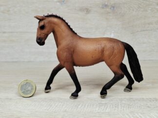 Schleich – 13817 Hannoveraner Stute