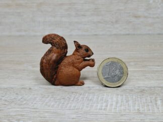Schleich - 14684 Eichhörnchen, fressend