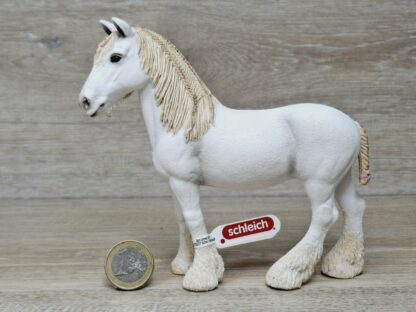 Schleich – 13735 Shire Stute (Fähnchen)