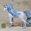 Schleich - 70823 Flowy Einhorn Stute (Fähnchen)