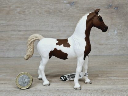 Schleich – 13838 Araberpinto Stute (Fähnchen-Sammler)´ – Bild 2