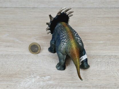 Schleich - 14526 Styracosaurus (Fähnchen-Sammler) – Bild 4