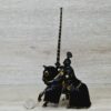 Schleich - 70032 Schwarzer Ritter auf Pferd [Lanzenreiter] [Variante gold geringelt]