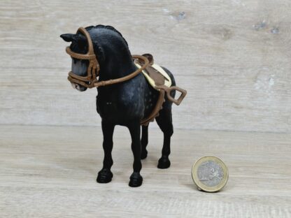 Schleich – 42708 Pura Raza Española Stute mit Accessoires – Bild 2