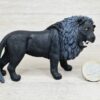 Schleich - 72176 Black Löwe brüllend (Exclusive)