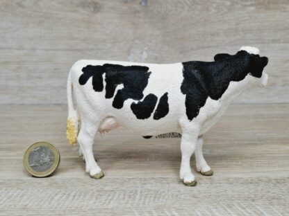 Schleich - 13797 Kuh Schwarzbunt (Fähnchen) – Bild 3