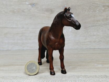 Schleich - 13227 Hannoveraner Stute – Bild 2