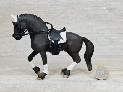 Schleich – 42457 Friese Hengst Reitturnier – Bild 2