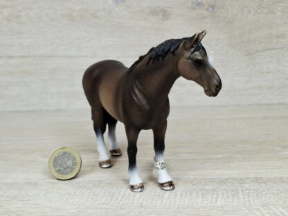 Schleich - 13649 Hannoveraner Hengst (Fähnchen-Sammler)´ – Bild 2