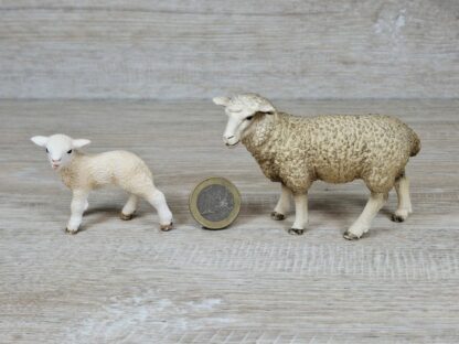 Schleich - 42333 Großer Bauernhof mit Tieren und Zubehör + 10 Extras – Bild 27