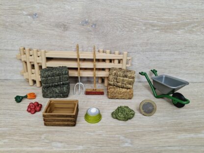 Schleich - 42407 Bauernhaus mit Stall und Tieren [Bauerhhof] + 3 Extra Tiere – Bild 12