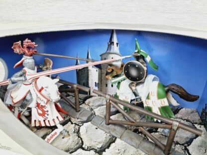 Schleich - 41389 Scenery Pack Tunierreiter [Drachenritter] + [Taurus] [Lanzenreiter] (OVP-Sammler) – Bild 2