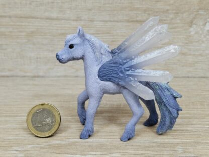 Schleich - 42523 Magische Tierarzt-Blüte [Pegasusfohlen und Sera] (mit OVP) – Bild 8