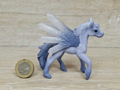 Schleich - 42523 Magische Tierarzt-Blüte [Pegasusfohlen und Sera] (mit OVP) – Bild 9