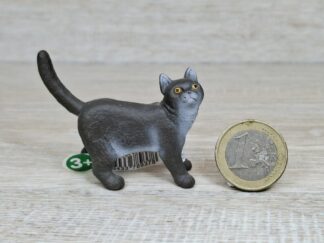 Schleich – 13973 Britische Kurzhaar Katze (Fähnchen)