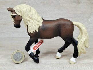Schleich - 13952 Paso Peruano Hengst (Fähnchen)