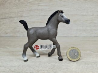 Schleich – 13957 Cheval de Selle Francais Fohlen (Fähnchen)