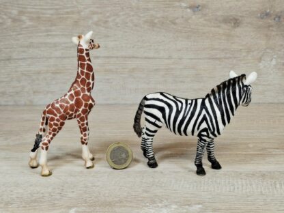 Schleich – 42321 Große Abenteuer-Wasserstelle (RAR) + 3 extra Tiere – Bild 10