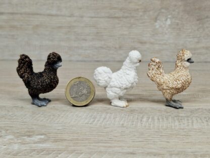 Schleich - 42574 Hühnerfreunde [2 Polnische Hühner + Seidenhuhn] – Bild 2
