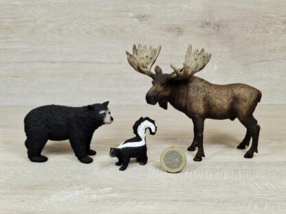 Schleich – 41456 Waldbewohner Nordamerikas [Elchbulle, Stinktier, Schwarzbär] (RAR) (mit OVP) – Bild 4