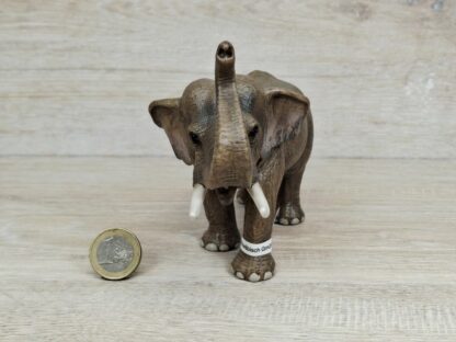 Schleich - 14653 Asiatischer Elefantenbulle (Fähnchen-Sammler) – Bild 2