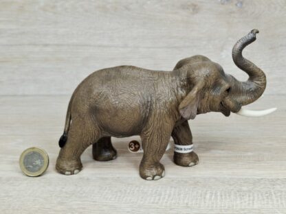 Schleich - 14653 Asiatischer Elefantenbulle (Fähnchen-Sammler) – Bild 3