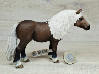 Schleich - 13664 Schwarzwälder Stute (Fähnchen-Sammler)´