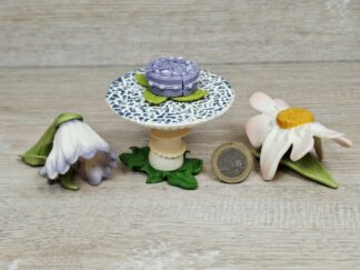 Schleich - 42186 Elfensalon [Pilztisch und Blütenstühle mit Zubehör]