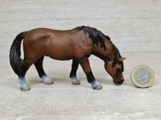 Schleich – 13299 Reitpony, grasend (RAR)