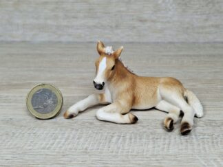 Schleich – 13292 Haflinger Fohlen [liegend]