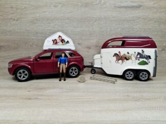 Schleich – Gespann mit Fahrer aus Set 42535 [SUV + Pferdeanhänger]