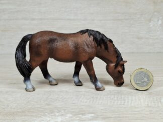 Schleich – 13299 Reitpony, grasend (RAR)