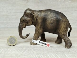 Schleich - 17001 Asiatische Elefantenkuh [Treuefigur] (Fähnchen-Sammler)